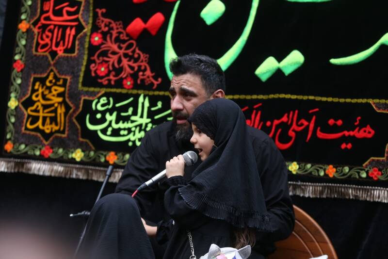 «یالثارات الحسین» دهه نودیها در کنار مزار شهدای گمنام +عکس