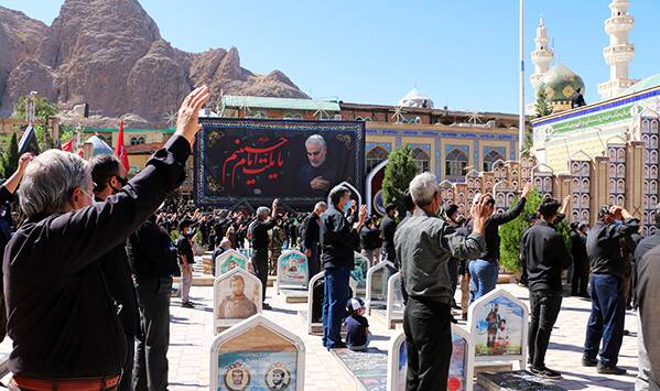 ایران عزادار علمدار دشت کربلا با یادی از حاج قاسم سلیمانی+ عکس و فیلم