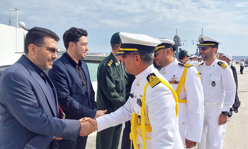 ناوهای موشکانداز ایران وارد باکو شدند +عکس