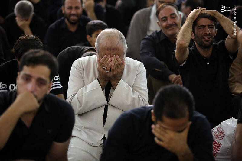 عکس/ مراسم عزاداری شب عاشورا در حرم بانوی کرامت