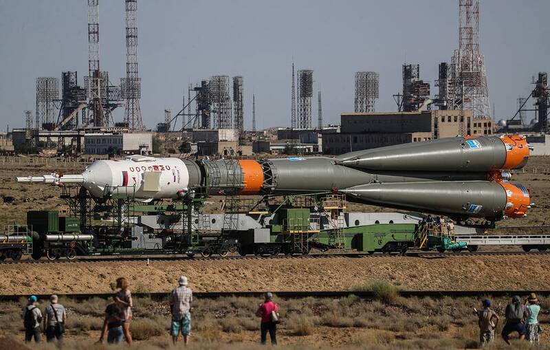 پرتاب ماهوارههای ۱۲ کشور از بایکونور قزاقستان/ «سایوز» حامل ماهوارههای مخابراتی بریتانیا، ژاپن، کانادا و آلمان