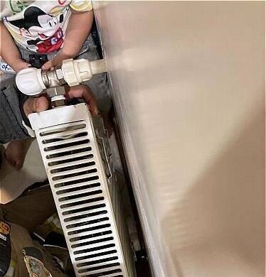 حادثه عجیب برای کودکی ۲ ساله در حین بازی + عکس