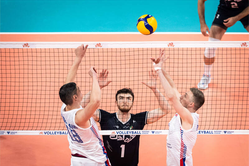 محک جدی شاگردان عطایی پیش از قهرمانی جهان