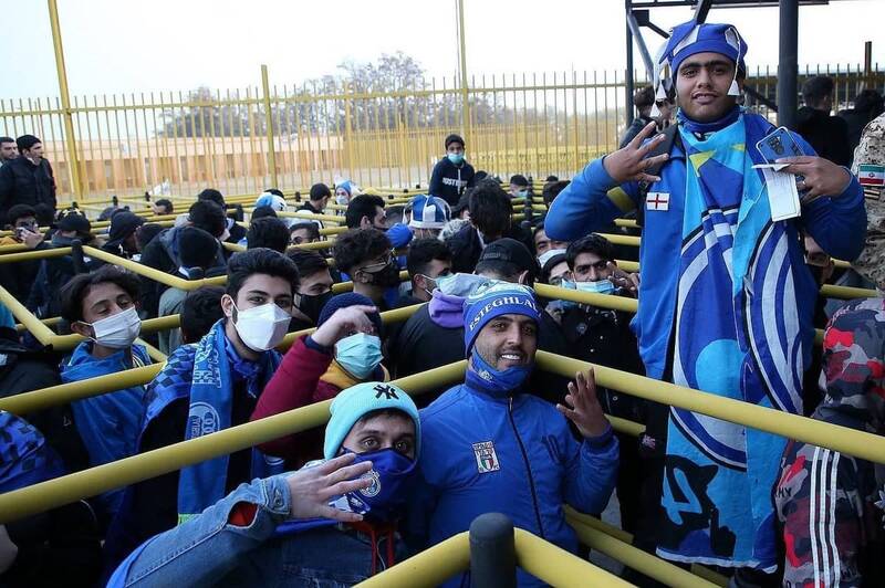 تماشاگران فوتبال؛ سرمایههایی که احترام ندارند