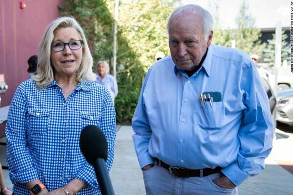 سیاستمدار جمهوریخواه مخالف ترامپ، سودای ریاست جمهوری دارد