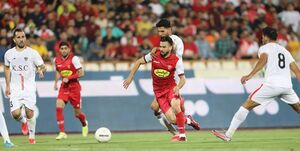 دو پرسپولیسی از رختکن بازی را تماشا کردند حاشیه دیدار پرسپولیس و فولاد| دو پرسپولیسی از رختکن بازی را تماشا کردند