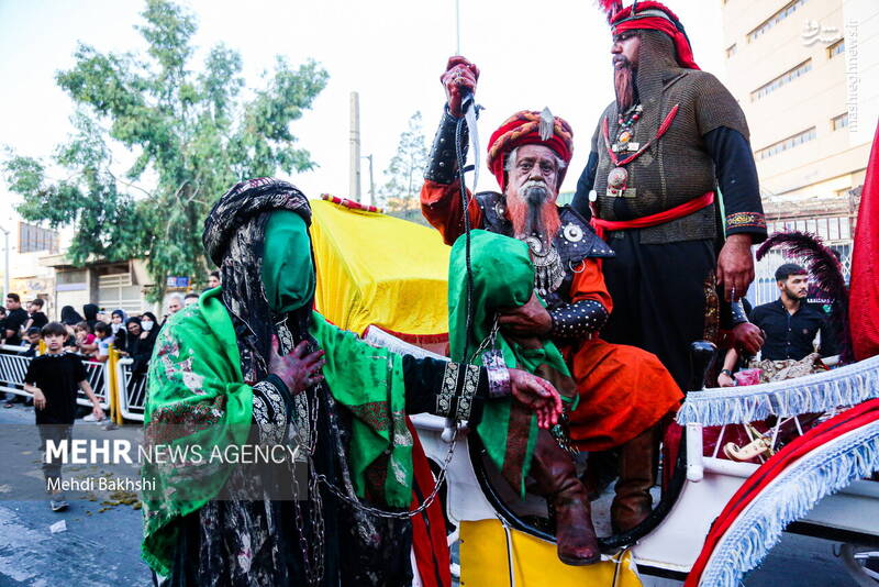 عکس/ کاروان نمادین اسرای کربلا در قم