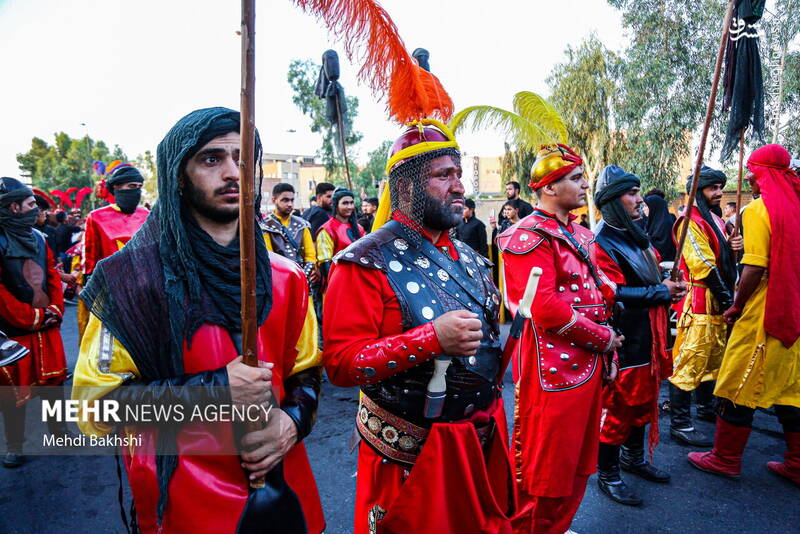 عکس/ کاروان نمادین اسرای کربلا در قم