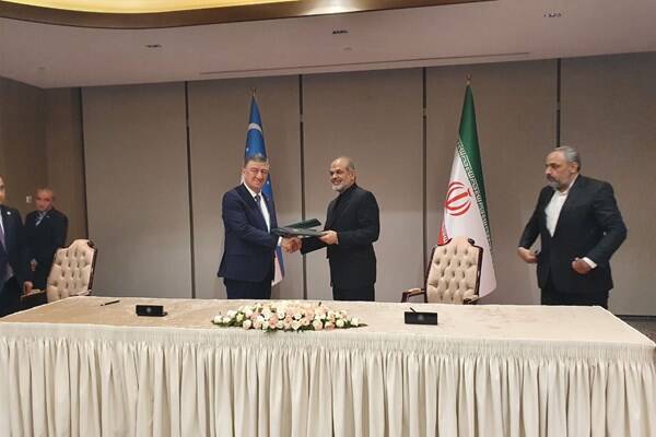امضای تفاهمنامه امنیتی میان ایران و ازبکستان