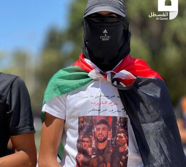 ۵۵ هزار فلسطینی در نماز جمعه مسجدالاقصی مشارکت کردند+ تصاویر