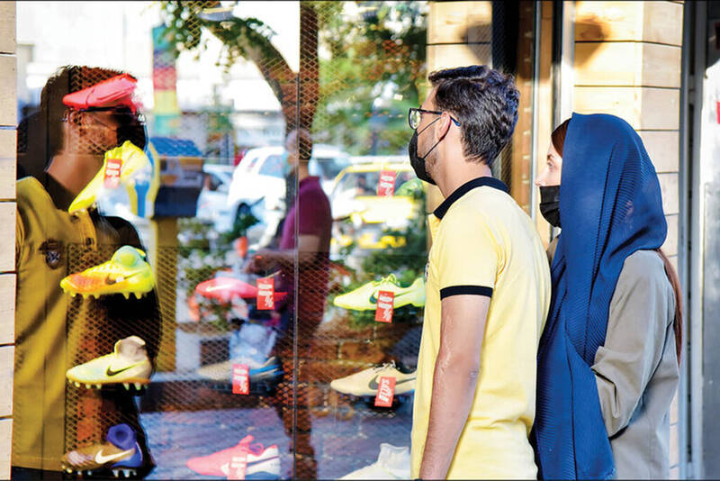 چطور از همسرمان پول توجیبی بگیریم؟ | نحوه تقاضای پول از همسر