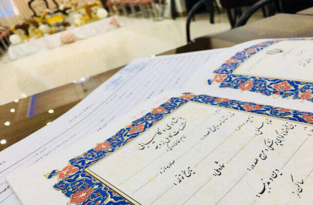 چطور از همسرمان پول توجیبی بگیریم؟ | نحوه تقاضای پول از همسر