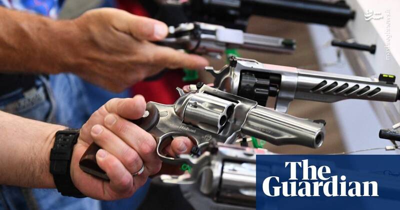 گاردین: آمریکا در آستانه جنگ داخلی است