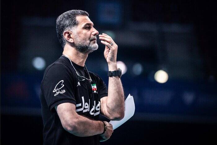 حملات علیه تیم ملی والیبال ناجوانمردانه بود/ اجازه بازیکنسالاری نمیدهم/ نتوانم به تیم ملی کمک کنم خودم میروم