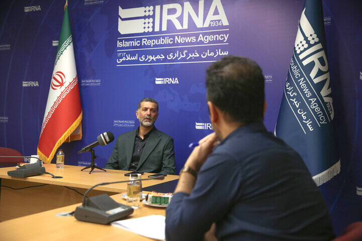 حملات علیه تیم ملی والیبال ناجوانمردانه بود/ اجازه بازیکنسالاری نمیدهم/ نتوانم به تیم ملی کمک کنم خودم میروم