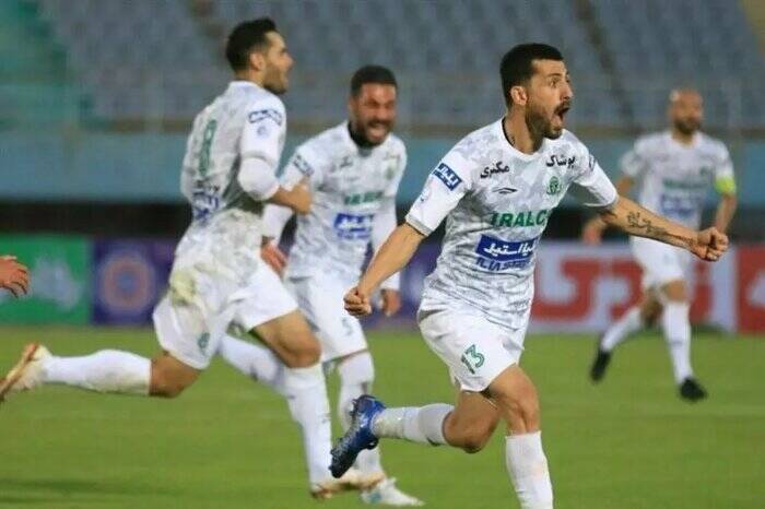 مصاف پرسپولیس با گربهسیاه در حساسترین زمان