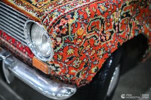 عکس/ نمایشگاه خودروهای قدیمی در مسکو