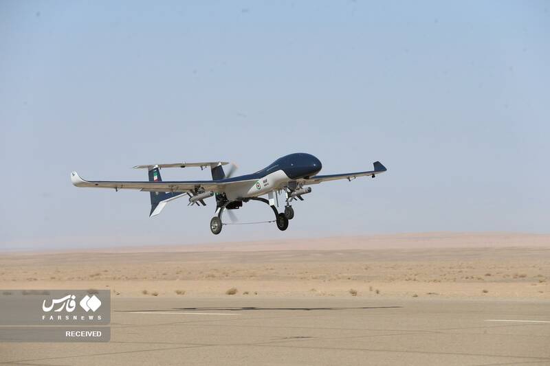 قدرتنمایی پرندههای ایرانی در آسمان / چرا ارتش رزمایش پهپادی برگزار کرد؟ 9