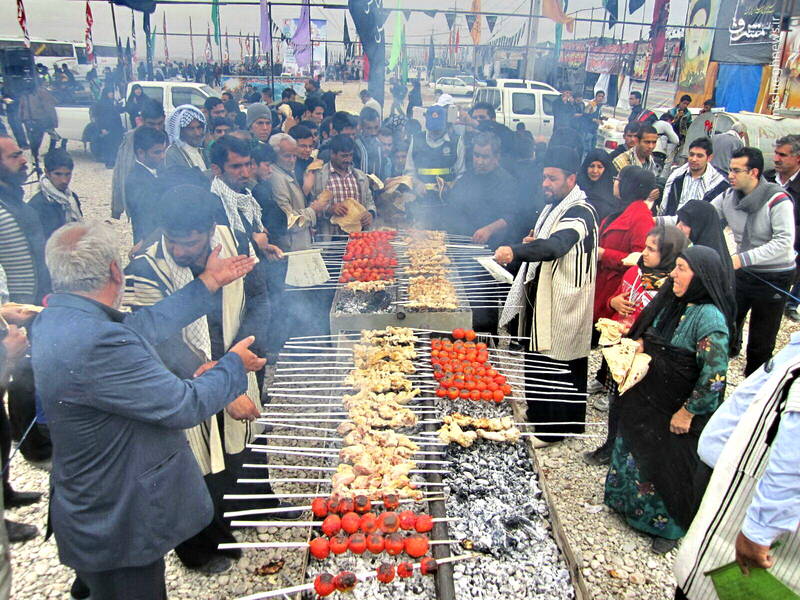 ارائه خدمات موکبها تا ۲۹ شهریور/ زائران اربعین، قبل از بازگشت، مرز ورودی را پیامک کنند