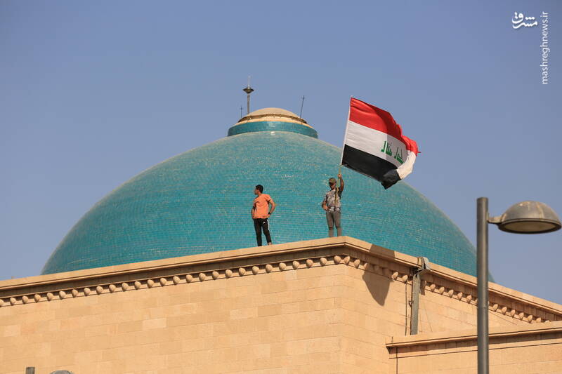 تصاویر جدید از هجوم صدریها به قصر جمهوری
