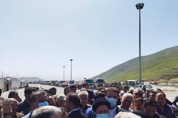 روایتی از سفر رئیسی به نقاط محروم ۳۱ استان/ همدلی صادقانه با مردم از «سیسخت» تا «قلعهگنج»