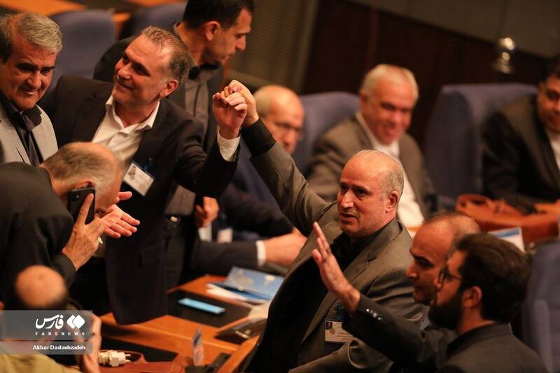 چرا مجمع فدراسیون فوتبال «تاج» را برگزید؟/ ۲ سال فرصت برای جبران