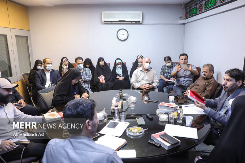 جدال تاریخ و ادبیات  «روایت جنگ» را مخدوش میکند