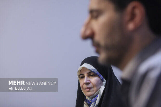 جدال تاریخ و ادبیات ونفی خلق در نویسندگی روایت جنگ رامخدوش میکند