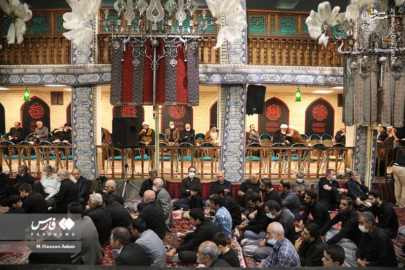 عکس/ حضور چهرهها در مراسم ترحیم آیتالله مصطفوی