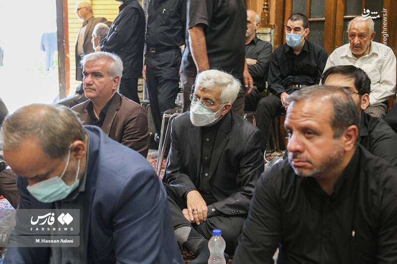 عکس/ حضور چهرهها در مراسم ترحیم آیتالله مصطفوی