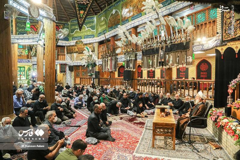 عکس/ حضور چهرهها در مراسم ترحیم آیتالله مصطفوی