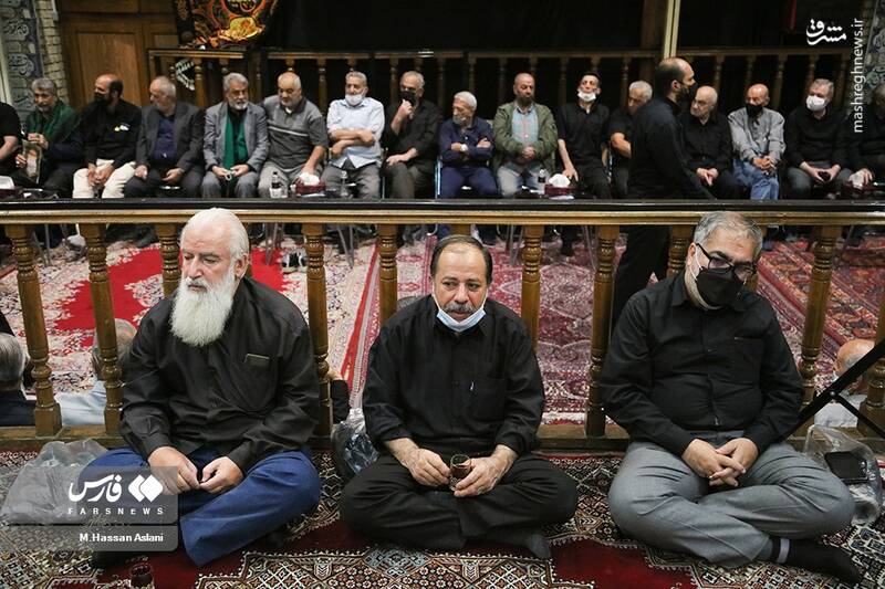 عکس/ حضور چهرهها در مراسم ترحیم آیتالله مصطفوی