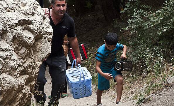 خانوادگی در حوالی بلندترین آبشار مازندران +عکس