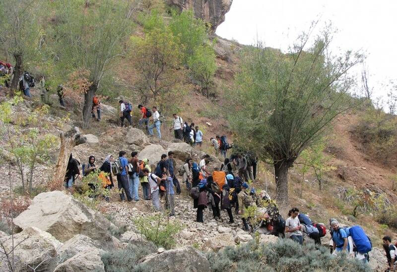خانوادگی در حوالی بلندترین آبشار مازندران +عکس