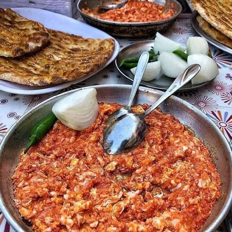 خانوادگی در حوالی بلندترین آبشار مازندران +عکس