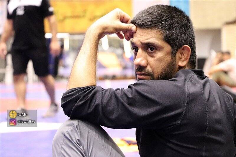 سفر به امریکا با چاشنی تحقیر/ ایکاش سروقامتان ایران را سربلند راهی میکردید!