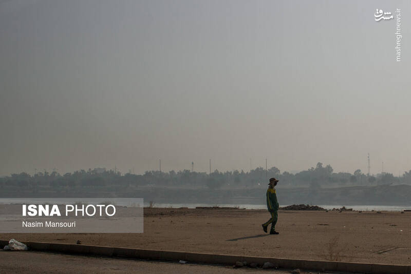 عکس/ دود هورالعظیم در آسمان اهواز