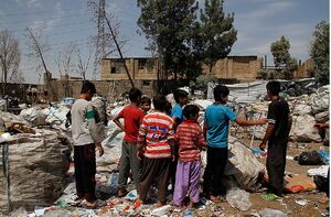 کودکانی که اسیر مافیای آشغال میشوند