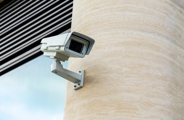 آیا دوربین مدار بسته جلوی وقوع جرم را میگیرد؟