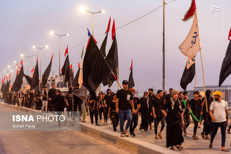 عکس/ پیاده روی اربعین در مسیر نجف به کربلا