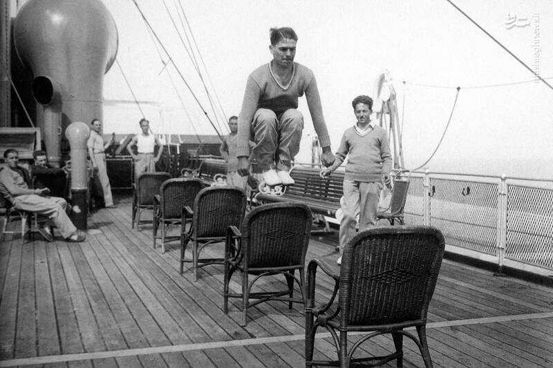 رکورد ۱۰۰ ساله و ابدی فوتبال/ قول پادشاه و حضور ۴ تیم در جام جهانی با تمرینات بدنسازی روی عرشه کشتی! +عکس و فیلم