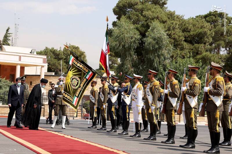 عکس/ رئیسی عازم ازبکستان شد