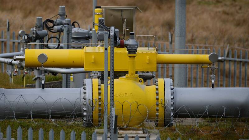 از مجازات زندان برای زیاد کردن شوفاژ تا ارعاب و تهدید مادر خبرنگار آلمانی/ جنگ اوکراین نقابهای حقوق بشری را از صورت اروپا پایین کشید +عکس