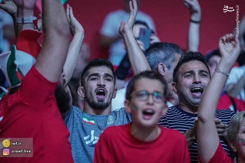 عکس/ تشویقهای بی امان یزدانی پس از حذف