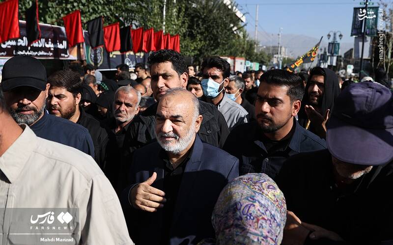 «لبیک یاحسین» در میدان امام حسین تهران طنینانداز شد/ شکوه عاشقی در مراسم جاماندگان اربعین حسینی +عکس و فیلم