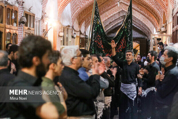 سوگواری جاماندگان اربعین در سراسر ایران / صحنه تجلی «انا من حسین» 4