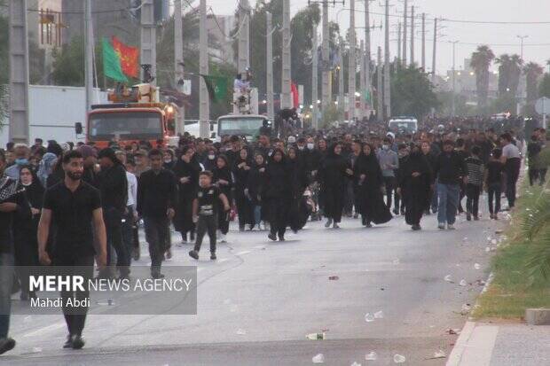سوگواری جاماندگان اربعین در سراسر ایران / صحنه تجلی «انا من حسین» 6