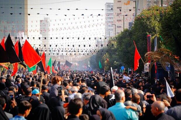 سوگواری جاماندگان اربعین در سراسر ایران / صحنه تجلی «انا من حسین» 9