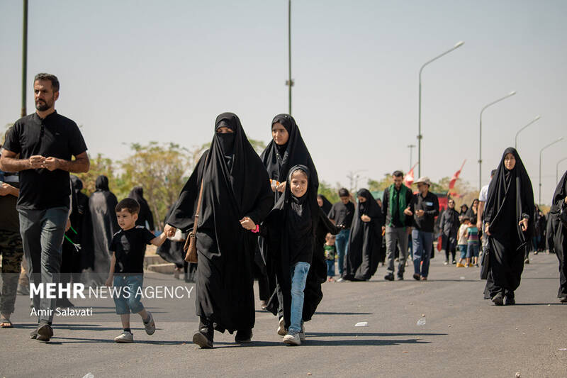 سوگواری جاماندگان اربعین در سراسر ایران/صحنه تجلی «انا من حسین» 