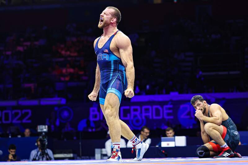 چرا کشتیگیران به بنا بدبین شدند؟/ یزدانی میلی به کشتی گرفتن با تیلور نداشت